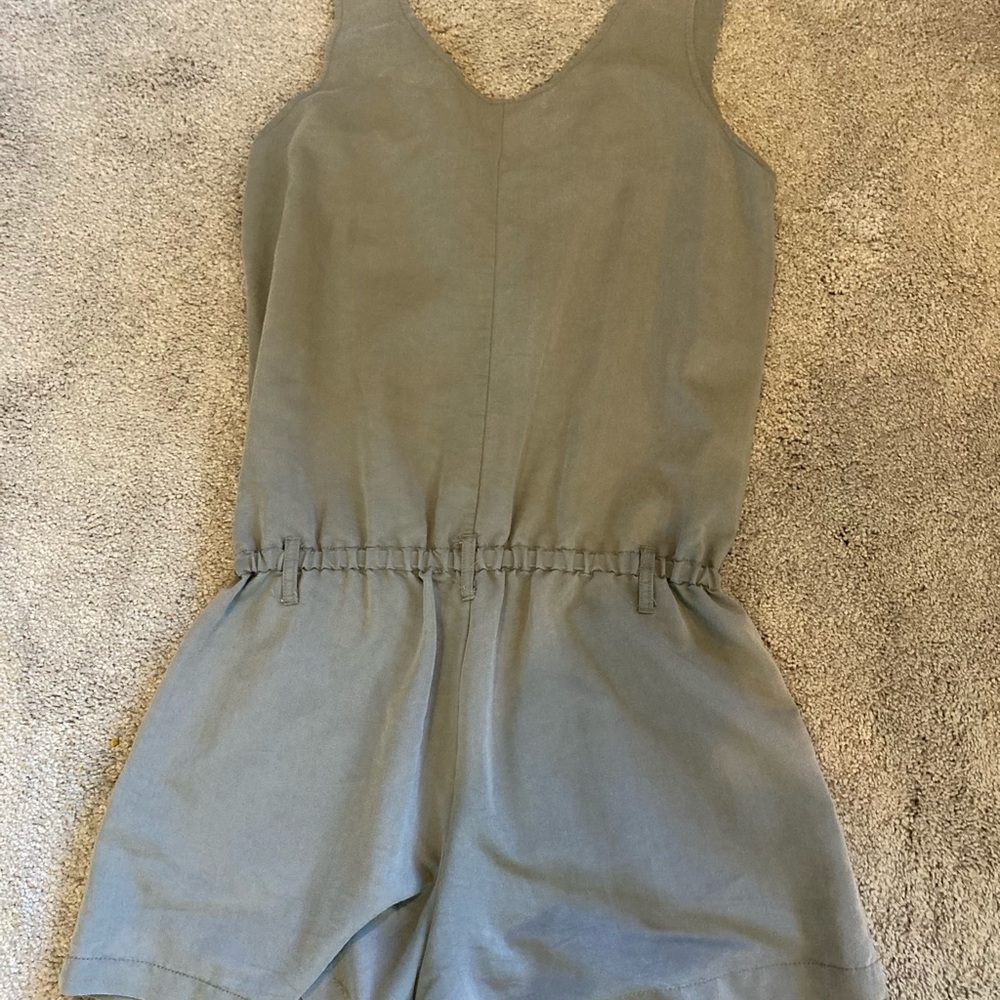 Fun, soft, grey romper - Picture 3 of 3